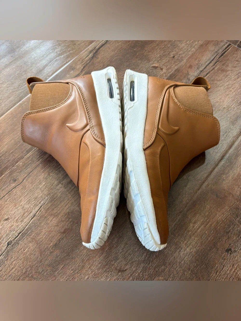 Nike Air Max Thea Mid Premium Womens Size 8 Brown Chelsea Boot Sneakers